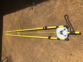 Booms 3m long and receiver loop gimbal mount.